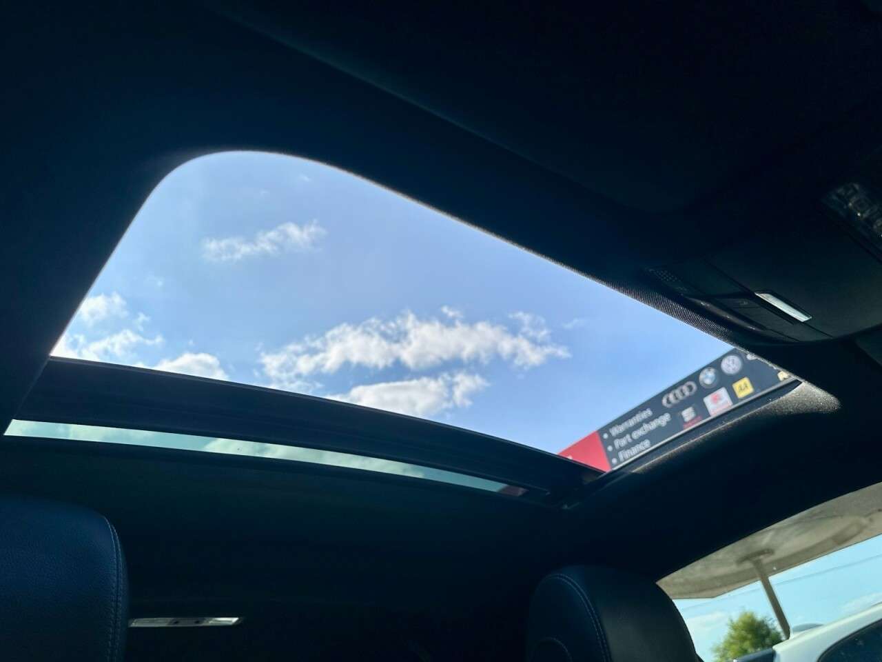 null MERCEDES-BENZ C-CLASS null MERCEDES-BENZ C-CLASS