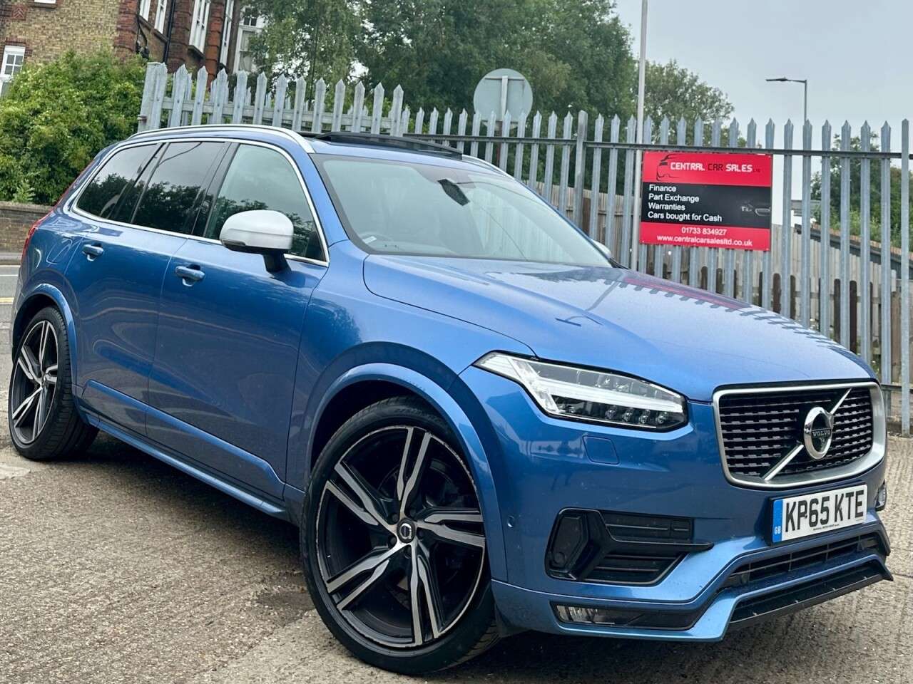 2012 VOLVO XC90 2012 VOLVO XC90