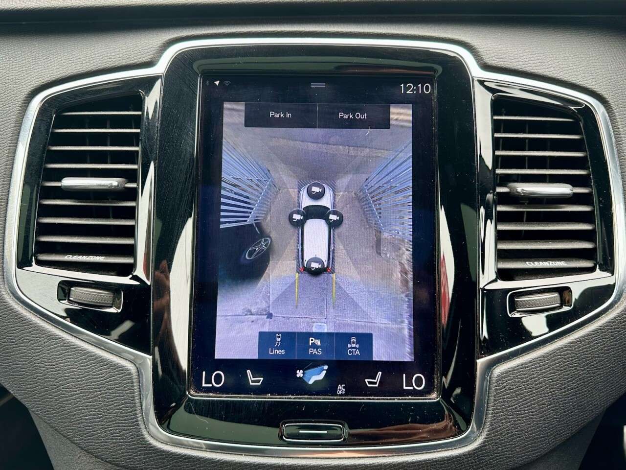 2012 VOLVO XC90 2012 VOLVO XC90