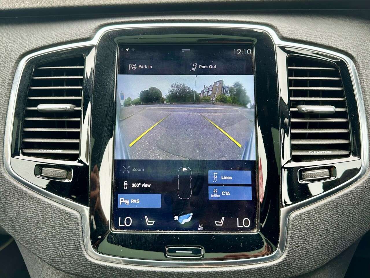 2012 VOLVO XC90 2012 VOLVO XC90