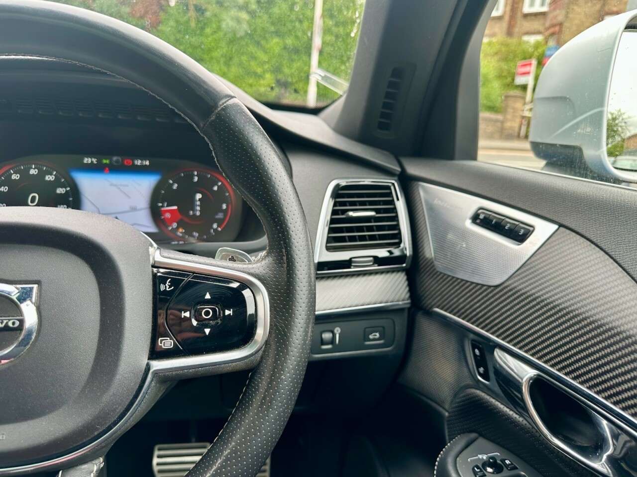 2012 VOLVO XC90 2012 VOLVO XC90