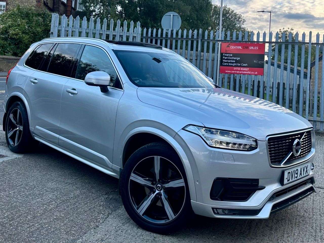 2019 VOLVO XC90 2019 VOLVO XC90