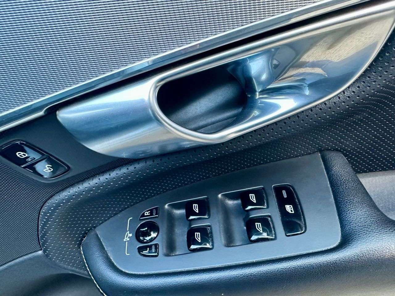 2019 VOLVO XC90 2019 VOLVO XC90