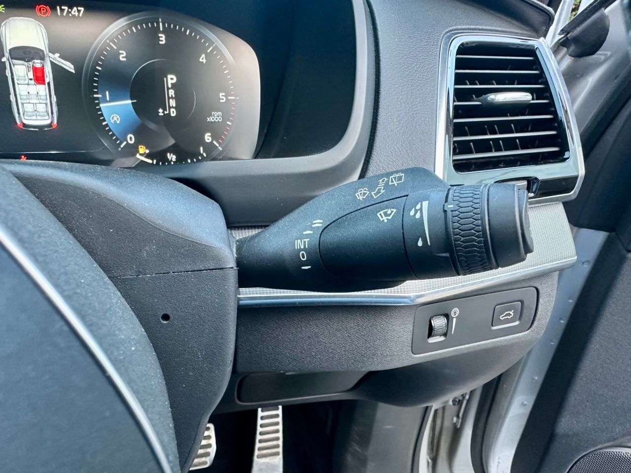 2019 VOLVO XC90 2019 VOLVO XC90