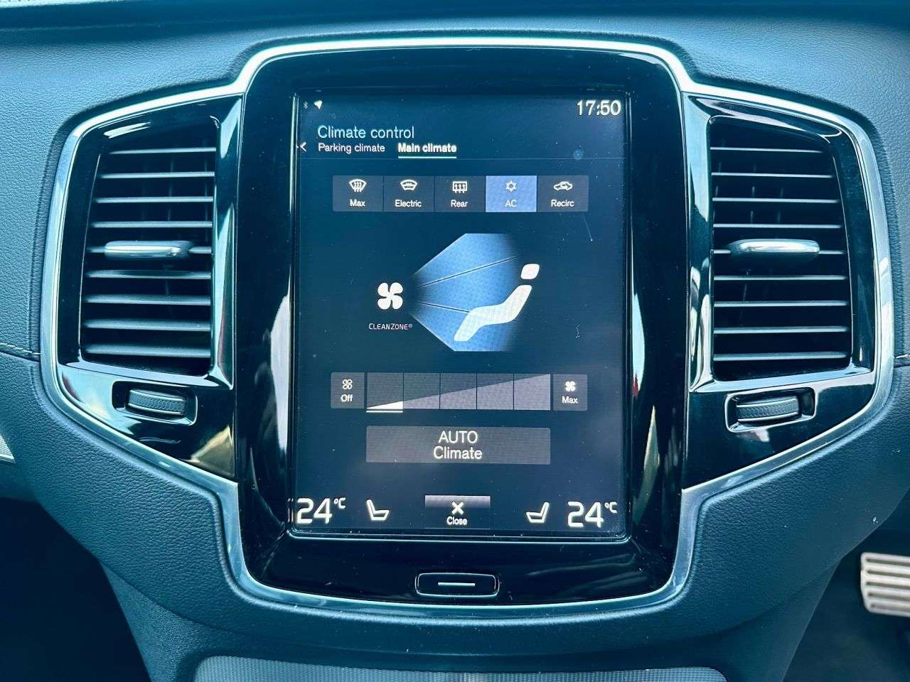 2019 VOLVO XC90 2019 VOLVO XC90