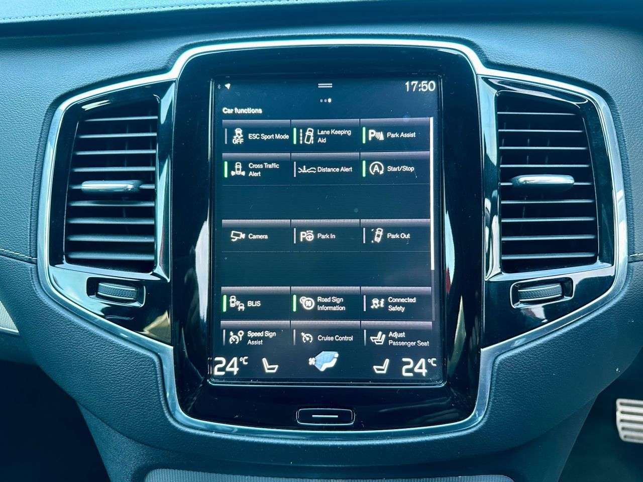 2019 VOLVO XC90 2019 VOLVO XC90