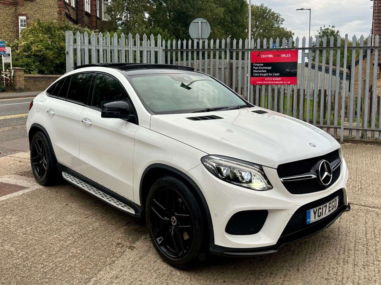 null MERCEDES-BENZ GLE null MERCEDES-BENZ GLE