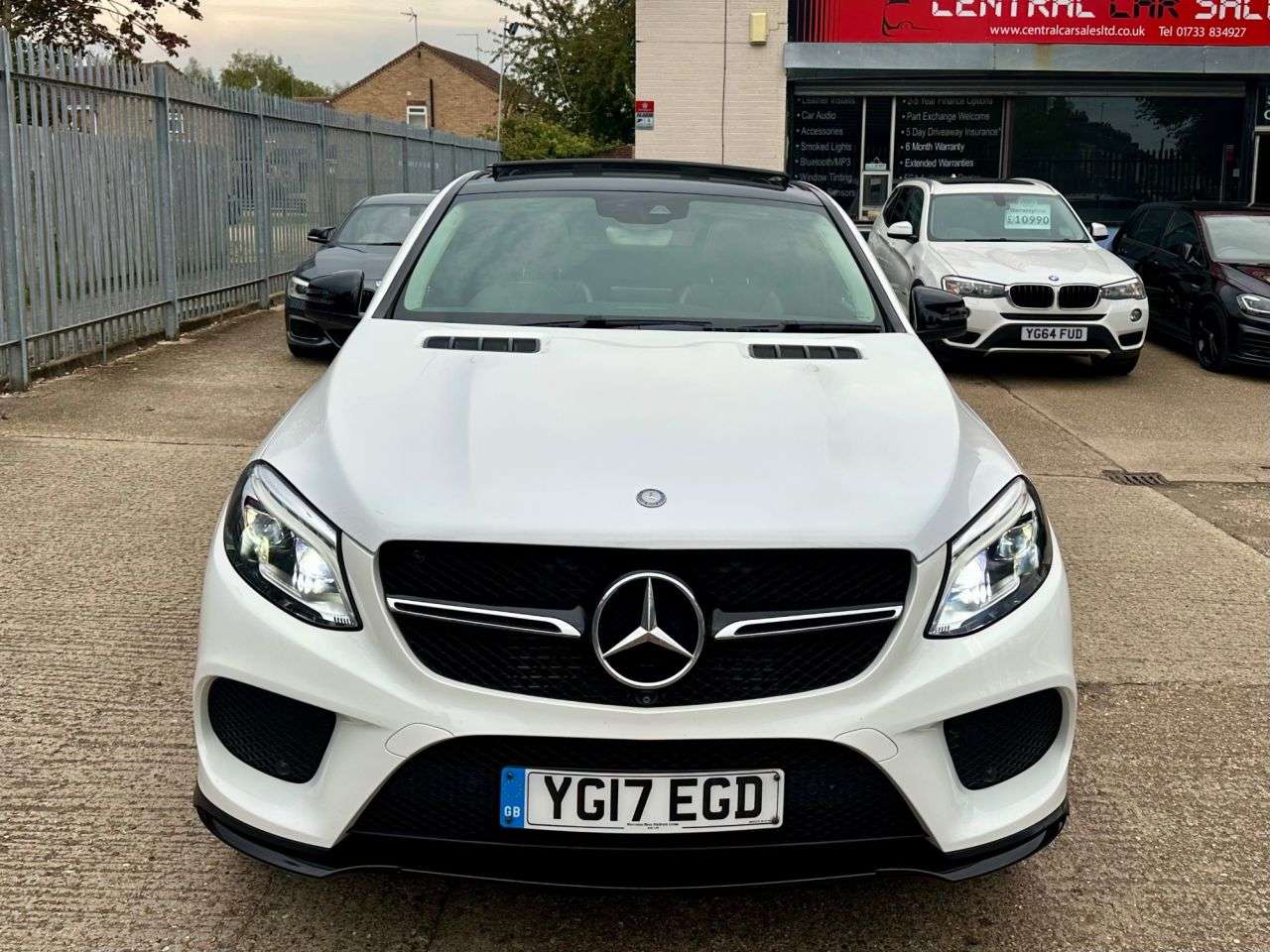 null MERCEDES-BENZ GLE null MERCEDES-BENZ GLE