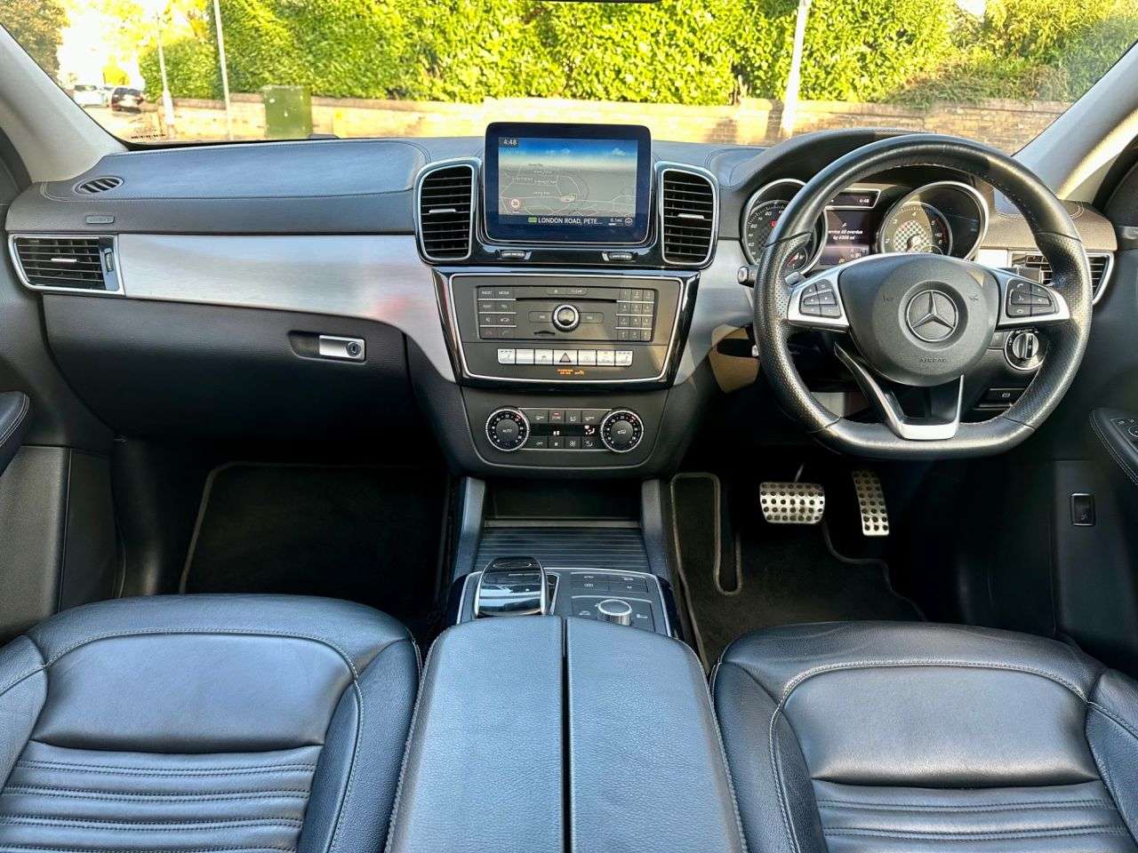 null MERCEDES-BENZ GLE null MERCEDES-BENZ GLE