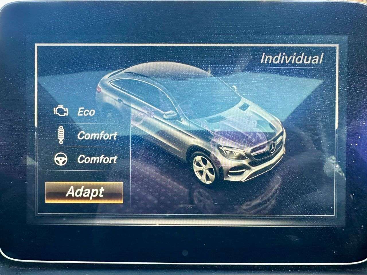 null MERCEDES-BENZ GLE null MERCEDES-BENZ GLE