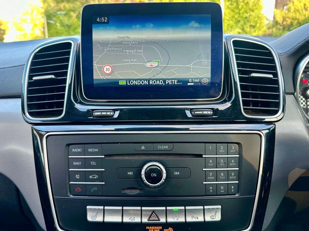 null MERCEDES-BENZ GLE null MERCEDES-BENZ GLE