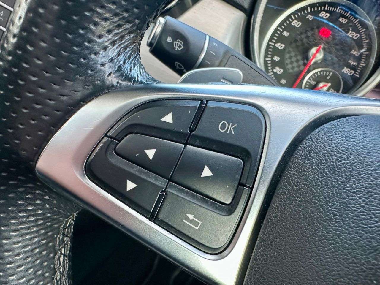 null MERCEDES-BENZ GLE null MERCEDES-BENZ GLE