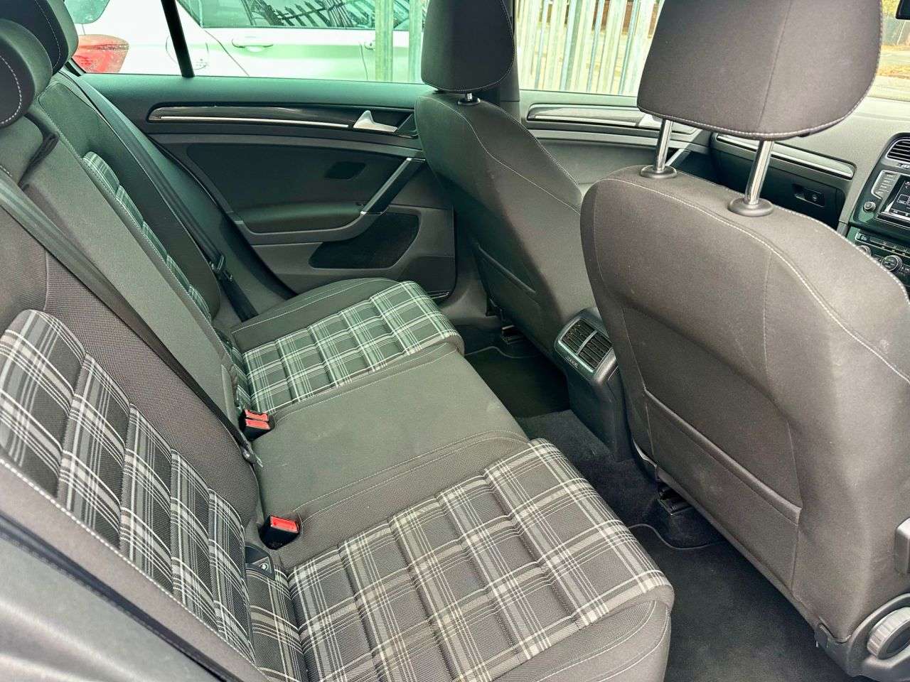 2015 VOLKSWAGEN GOLF 2015 VOLKSWAGEN GOLF