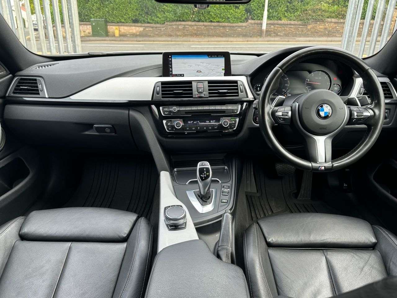 A 2017 BMW 4 SERIES GRAN COUPE 3.0 435d M Sport Hatchback 5dr Diesel Auto xDrive Euro 6 (s/s) (313 ps) A 2017 BMW 4 SERIES GRAN COUPE 3.0 435d M Sport Hatchback 5dr Diesel Auto xDrive Euro 6 (s/s) (313 ps)