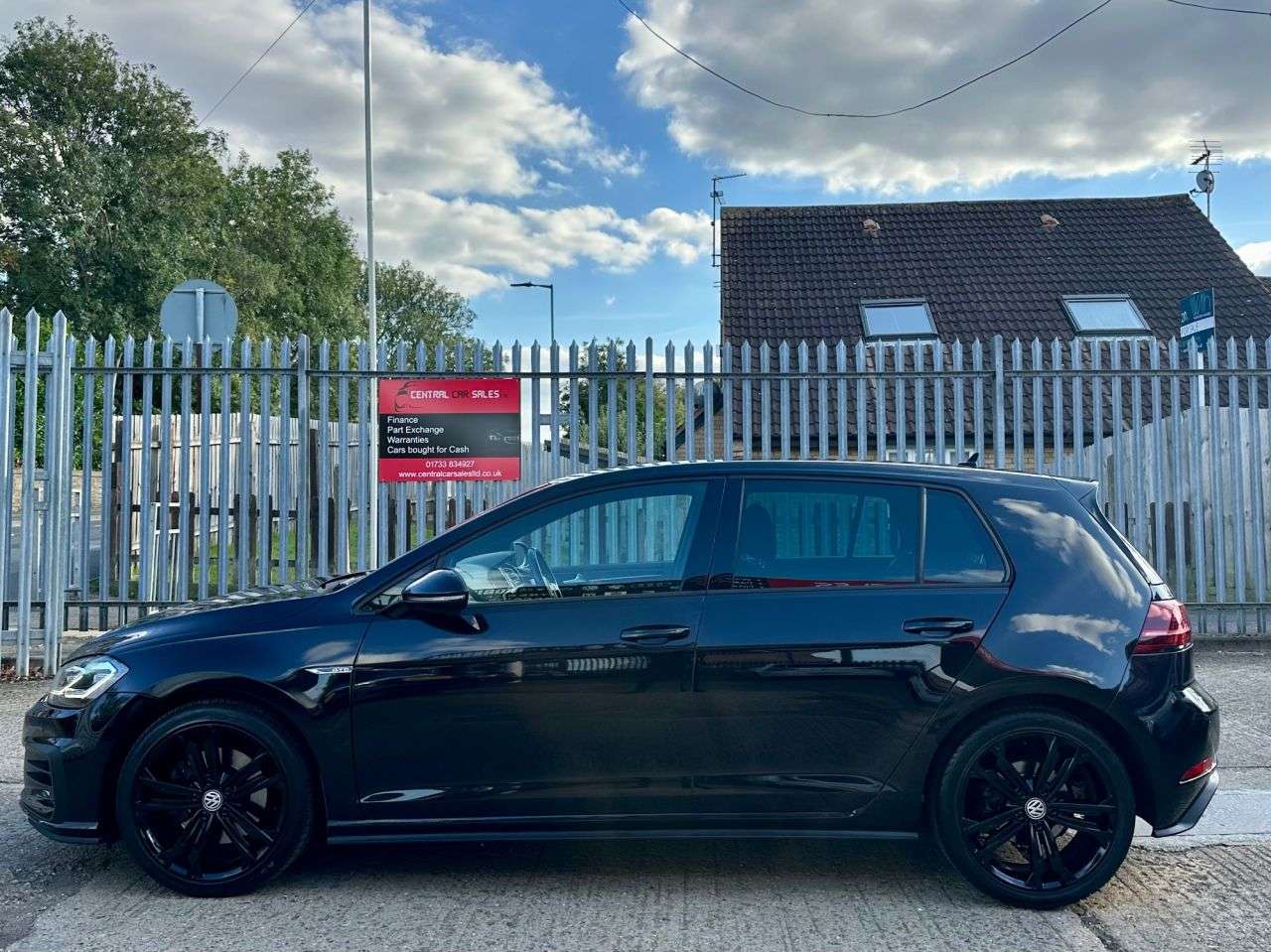 2017 VOLKSWAGEN GOLF 2017 VOLKSWAGEN GOLF