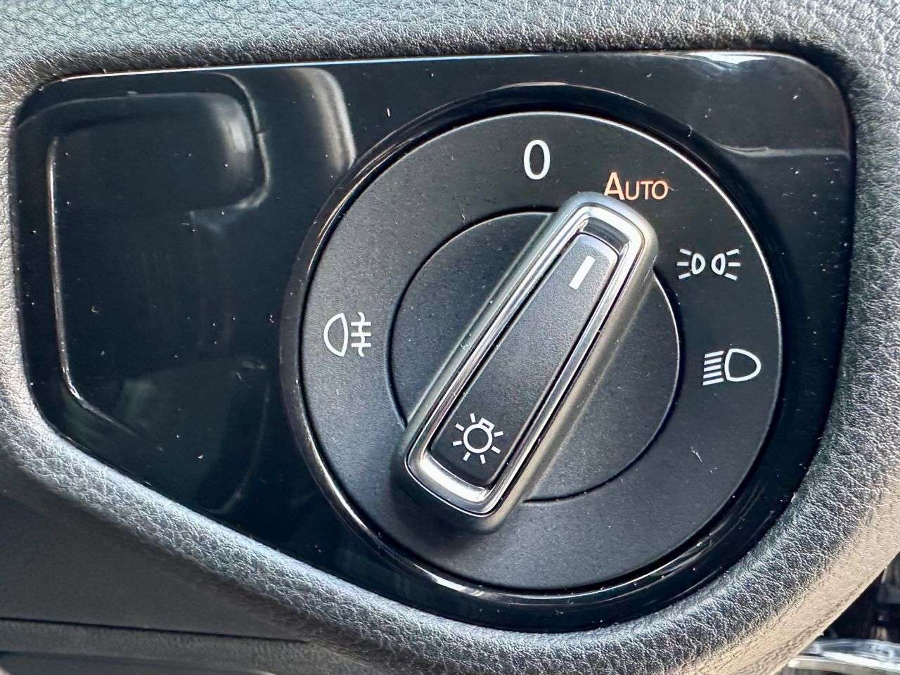 2017 VOLKSWAGEN GOLF 2017 VOLKSWAGEN GOLF