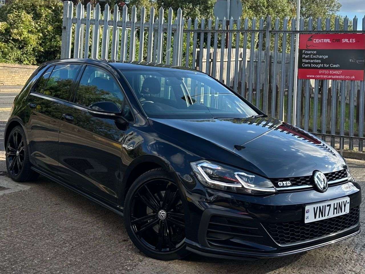 2017 VOLKSWAGEN GOLF 2017 VOLKSWAGEN GOLF