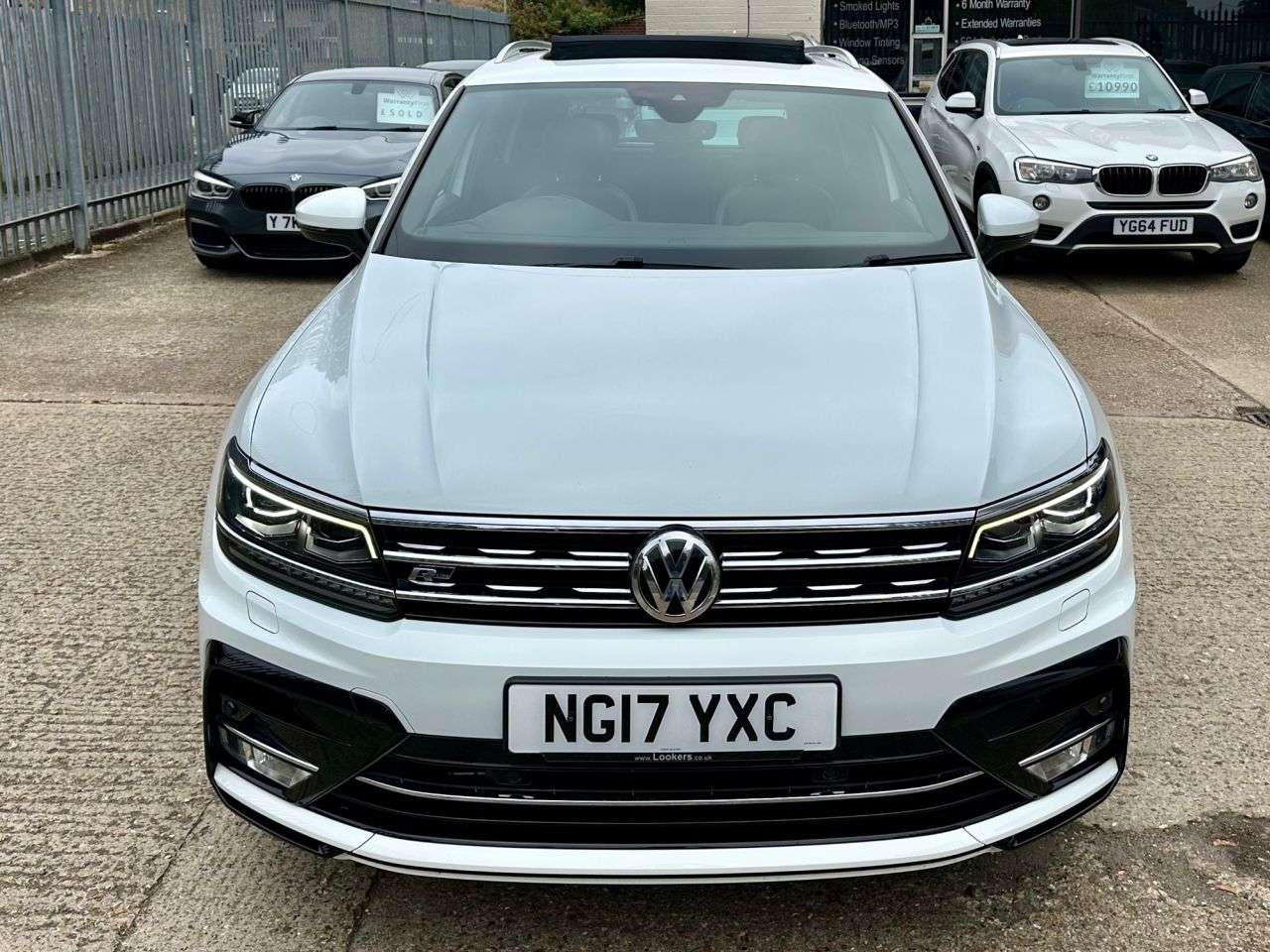 2017 VOLKSWAGEN TIGUAN 2017 VOLKSWAGEN TIGUAN
