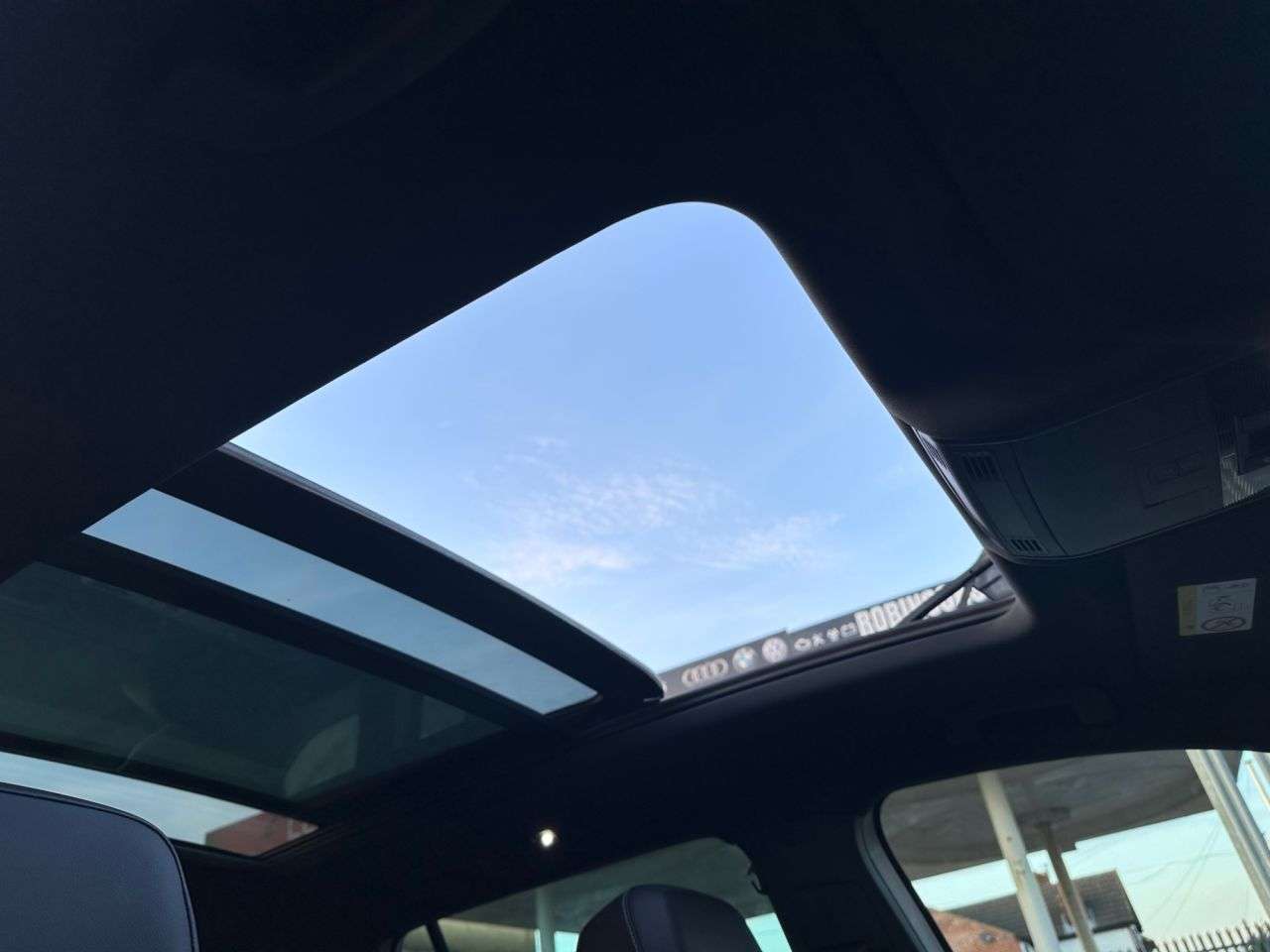 2017 VOLKSWAGEN TIGUAN 2017 VOLKSWAGEN TIGUAN