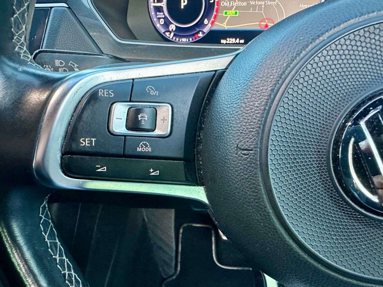 2017 VOLKSWAGEN TIGUAN 2017 VOLKSWAGEN TIGUAN