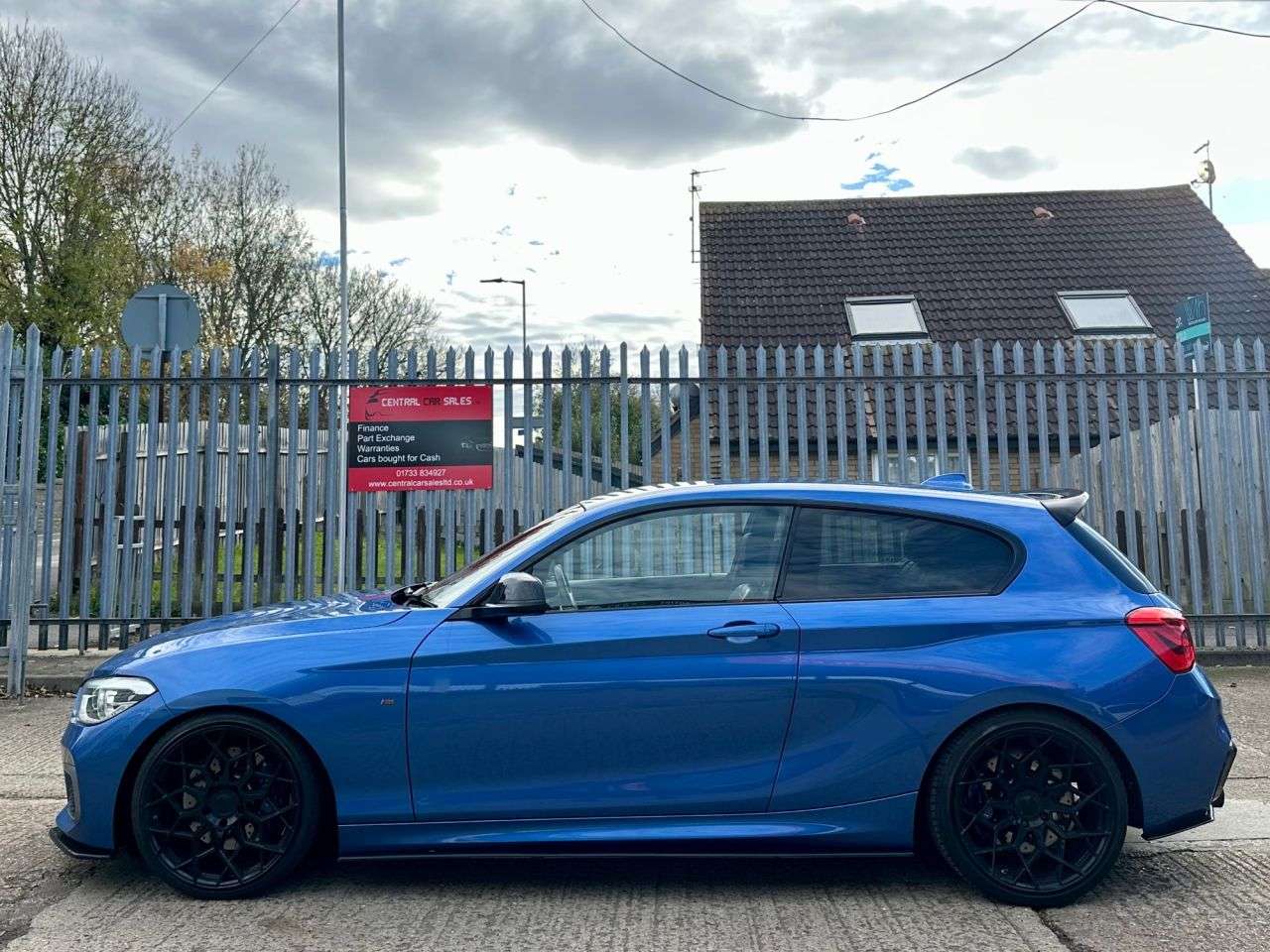 2017 BMW 1 SERIES 2017 BMW 1 SERIES