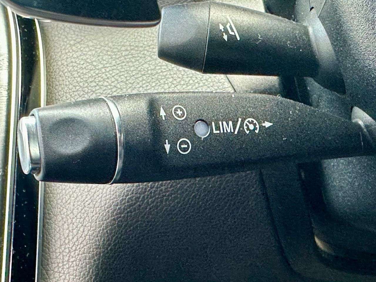 2016 MERCEDES-BENZ C-CLASS 2016 MERCEDES-BENZ C-CLASS