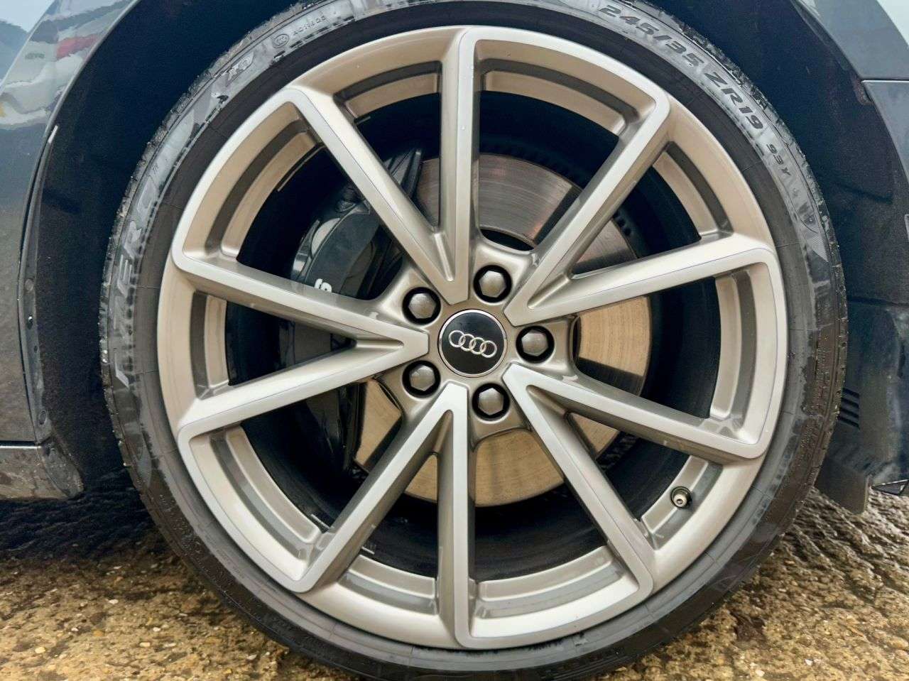 2018 AUDI A4 2018 AUDI A4