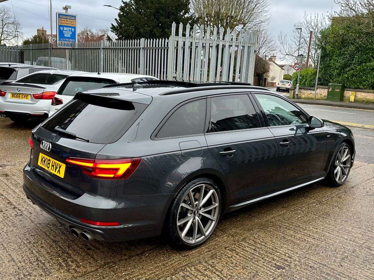 2018 AUDI A4 2018 AUDI A4