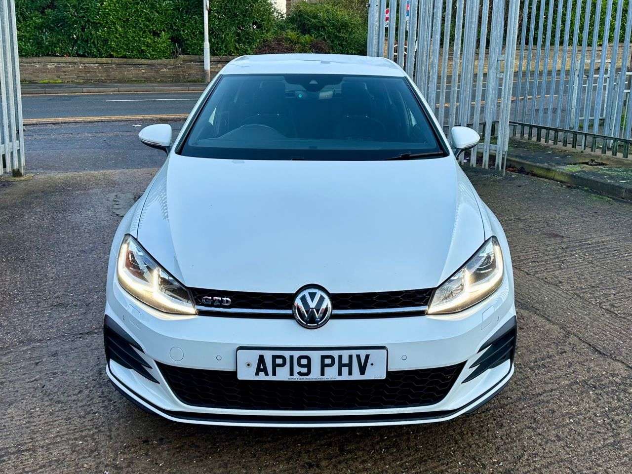 2019 VOLKSWAGEN GOLF 2019 VOLKSWAGEN GOLF