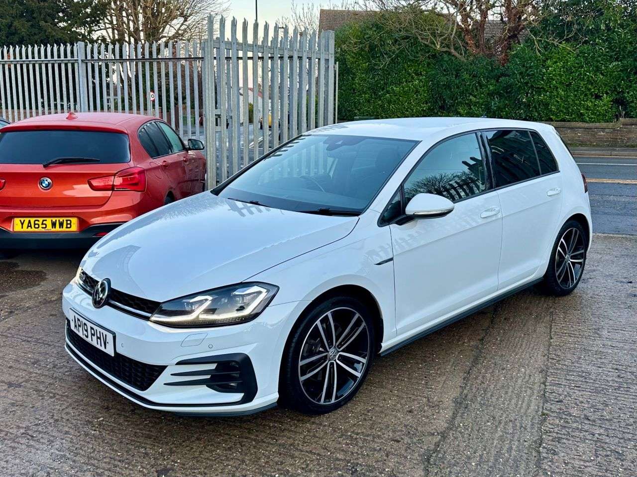 2019 VOLKSWAGEN GOLF 2019 VOLKSWAGEN GOLF