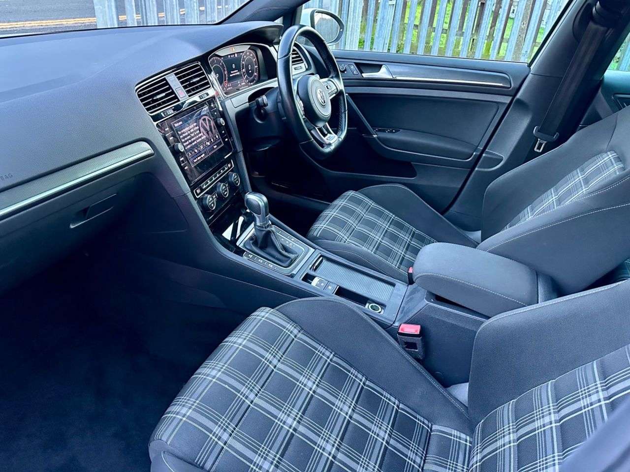 2019 VOLKSWAGEN GOLF 2019 VOLKSWAGEN GOLF