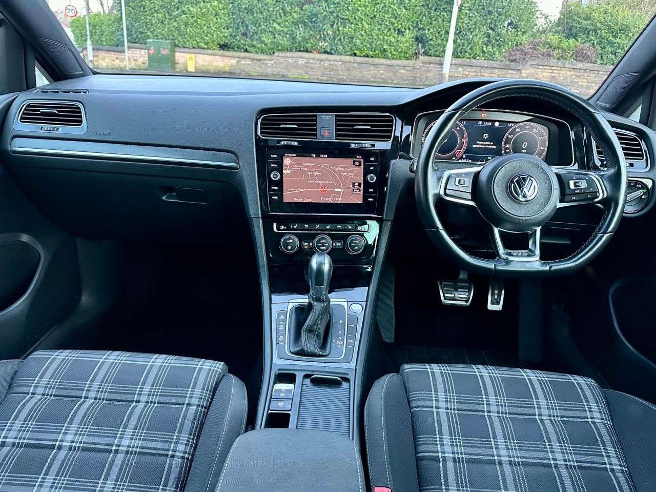 2019 VOLKSWAGEN GOLF 2019 VOLKSWAGEN GOLF