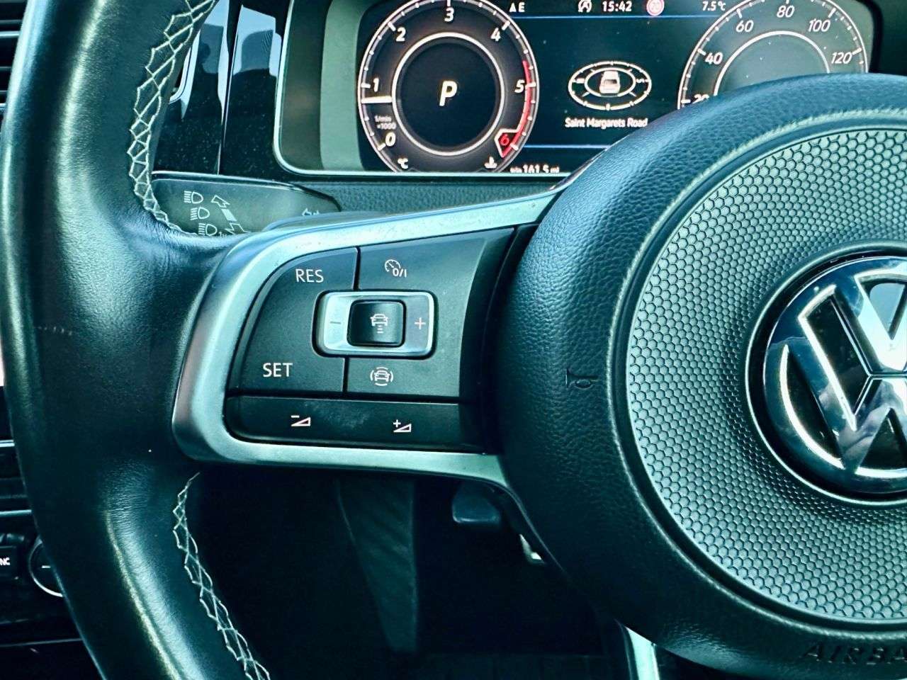 2019 VOLKSWAGEN GOLF 2019 VOLKSWAGEN GOLF