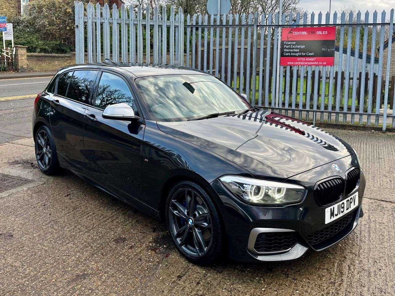 2019 BMW 1 SERIES 2019 BMW 1 SERIES