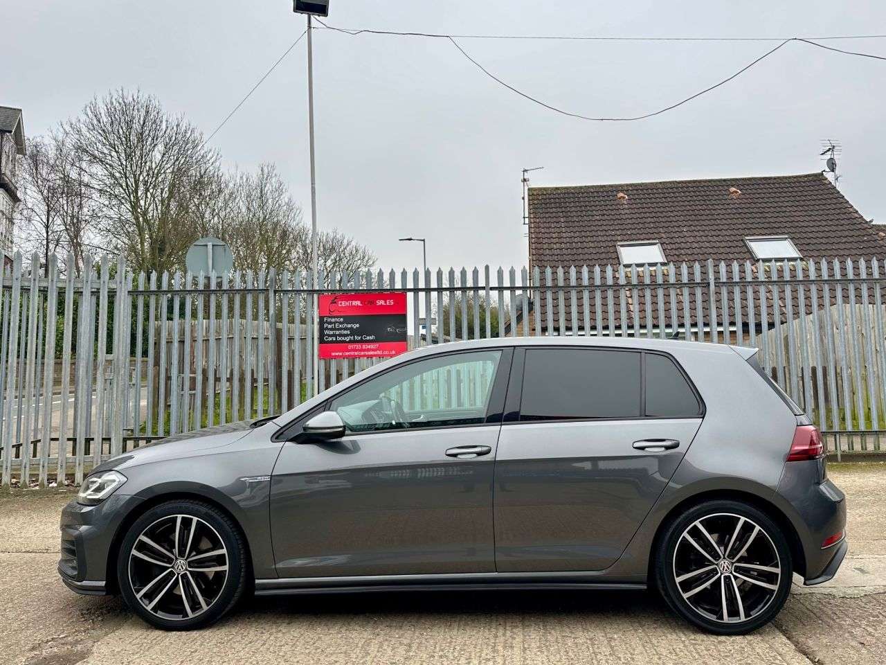 2017 VOLKSWAGEN GOLF 2017 VOLKSWAGEN GOLF