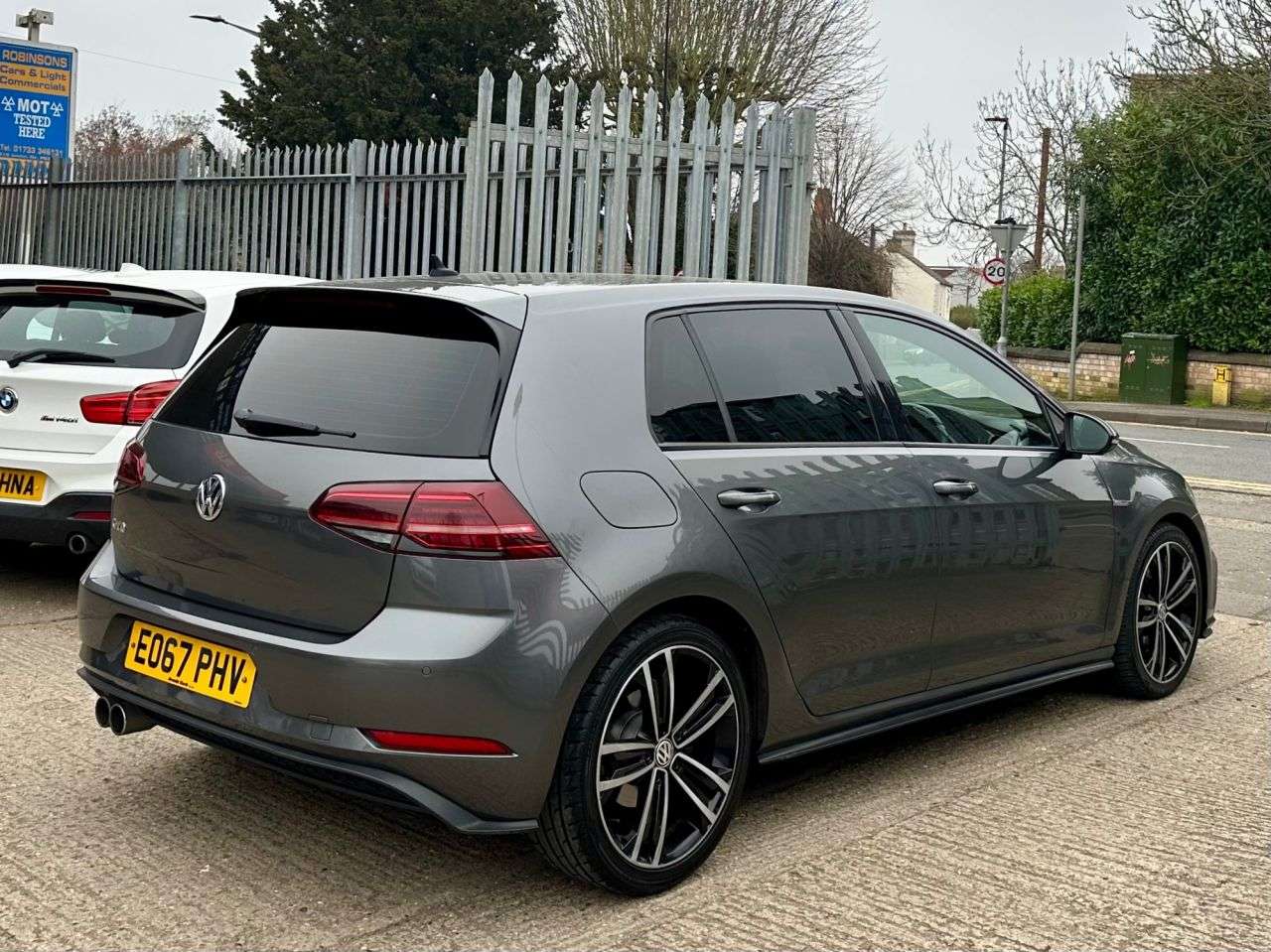 2017 VOLKSWAGEN GOLF 2017 VOLKSWAGEN GOLF