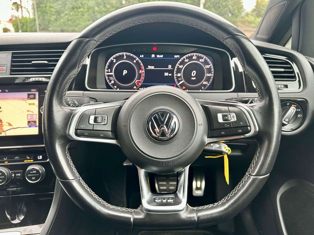 2017 VOLKSWAGEN GOLF 2017 VOLKSWAGEN GOLF