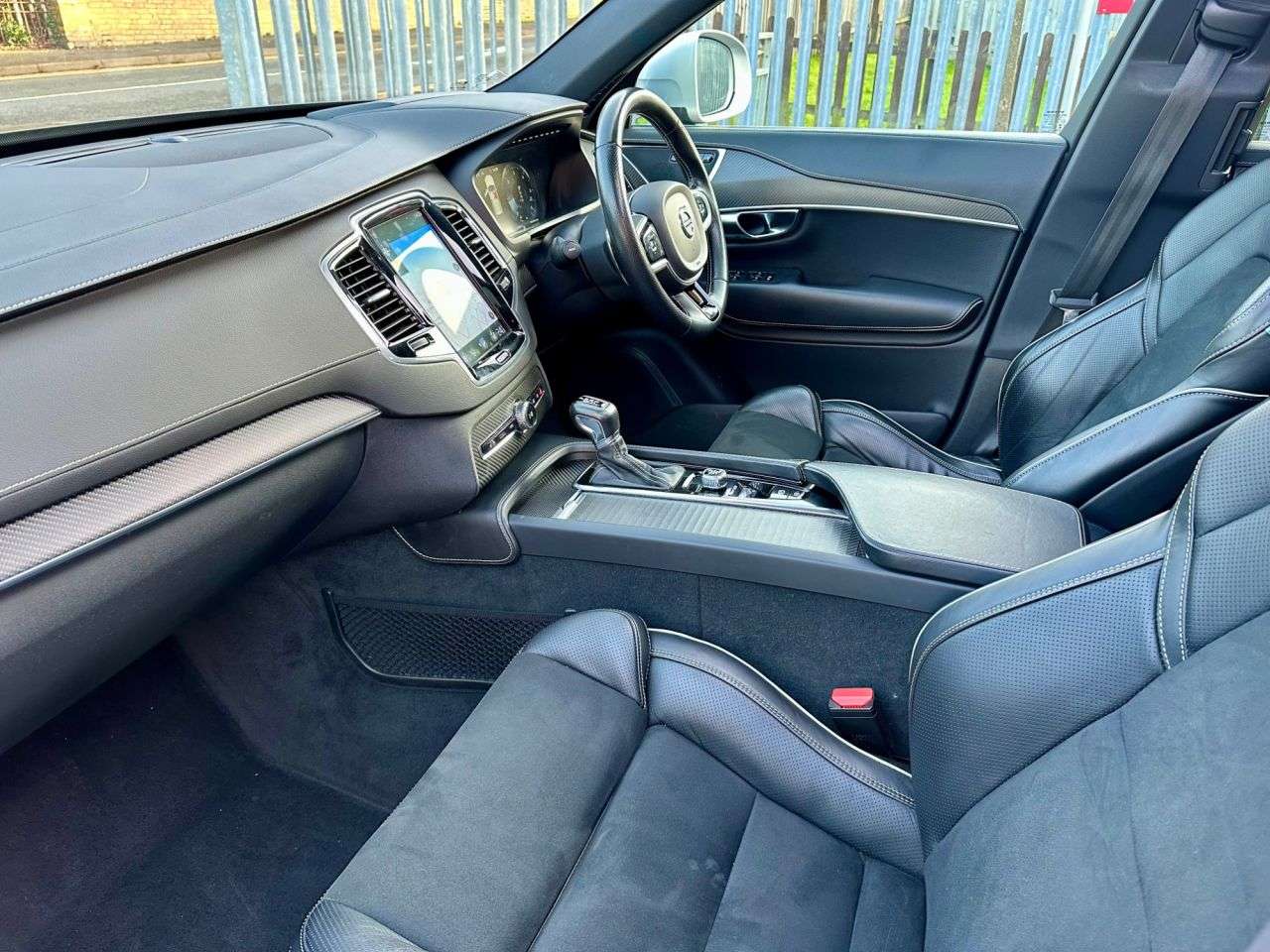 2019 VOLVO XC90 2019 VOLVO XC90