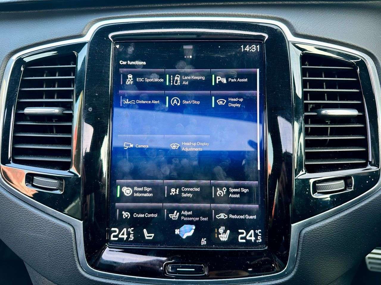 2019 VOLVO XC90 2019 VOLVO XC90