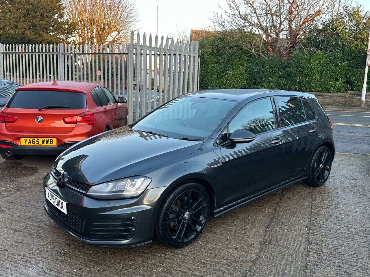 A 2015 VOLKSWAGEN GOLF 2.0 TDI BlueMotion Tech GTD Hatchback 5dr Diesel Manual Euro 6 (s/s) (184 p A 2015 VOLKSWAGEN GOLF 2.0 TDI BlueMotion Tech GTD Hatchback 5dr Diesel Manual Euro 6 (s/s) (184 p