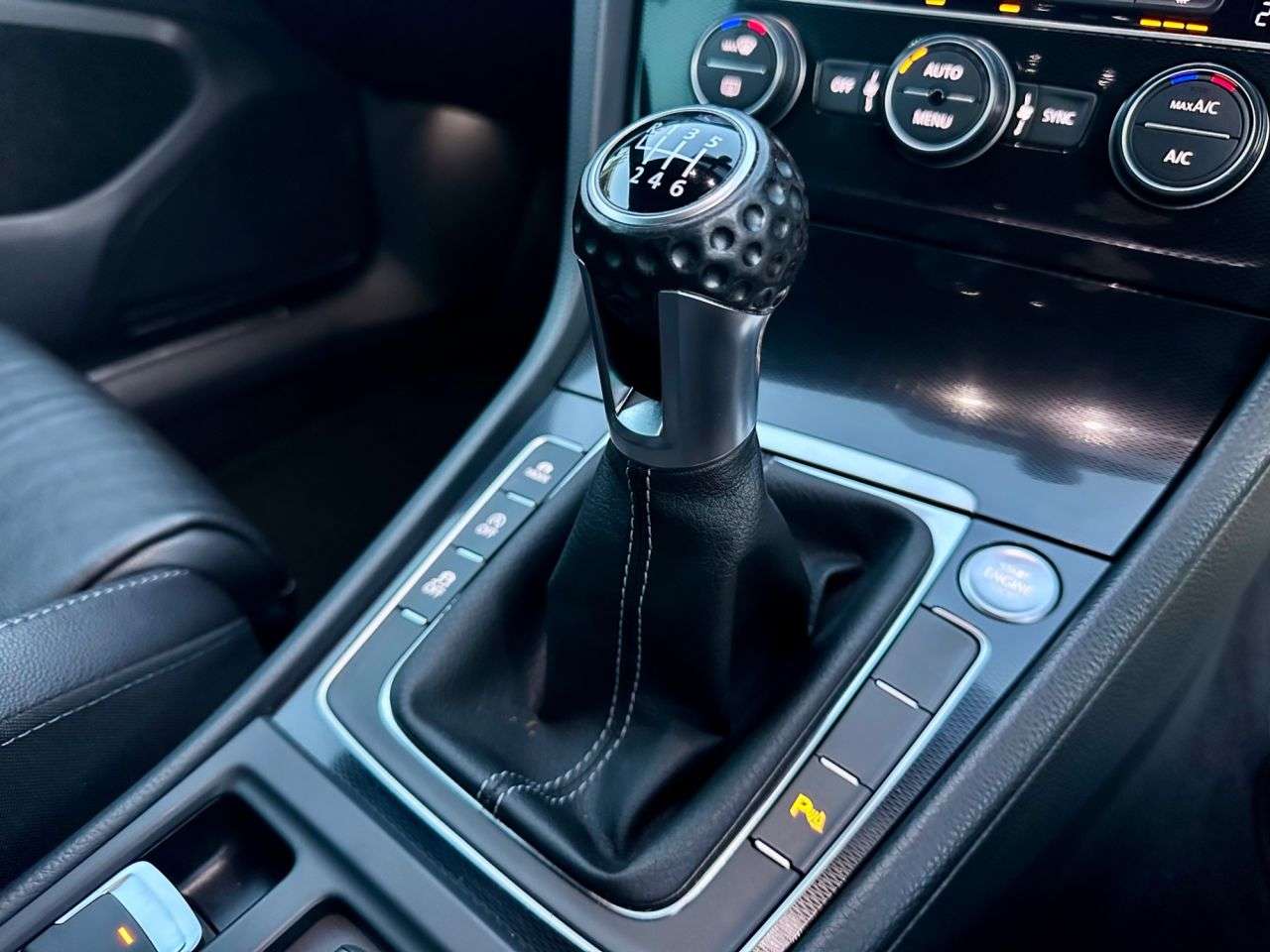 2015 VOLKSWAGEN GOLF 2015 VOLKSWAGEN GOLF