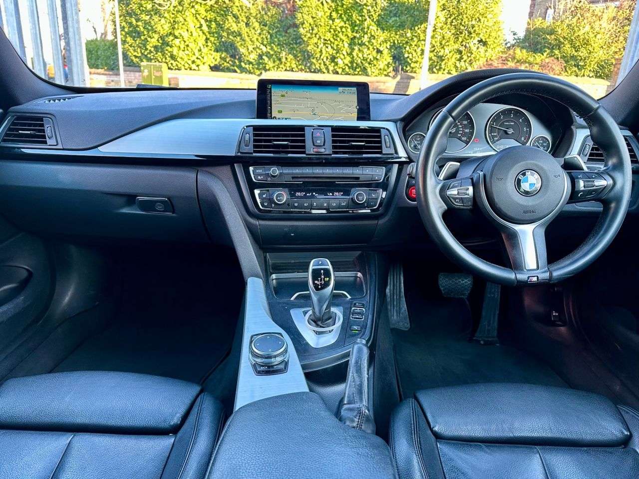 A 2016 BMW 4 SERIES 2.0 420d M Sport Coupe 2dr Diesel Auto xDrive Euro 6 (s/s) (190 ps) A 2016 BMW 4 SERIES 2.0 420d M Sport Coupe 2dr Diesel Auto xDrive Euro 6 (s/s) (190 ps)