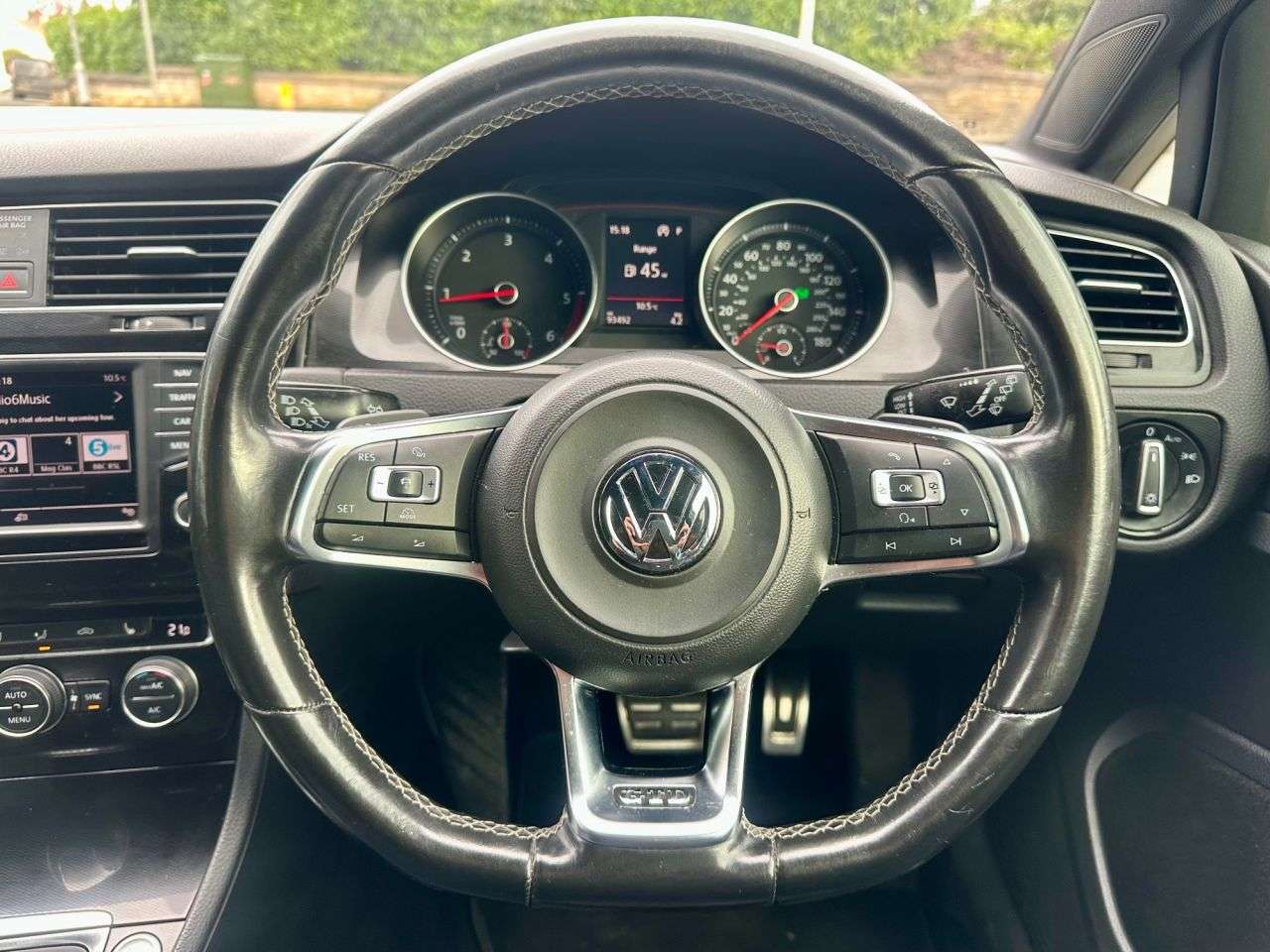 2016 VOLKSWAGEN GOLF 2016 VOLKSWAGEN GOLF