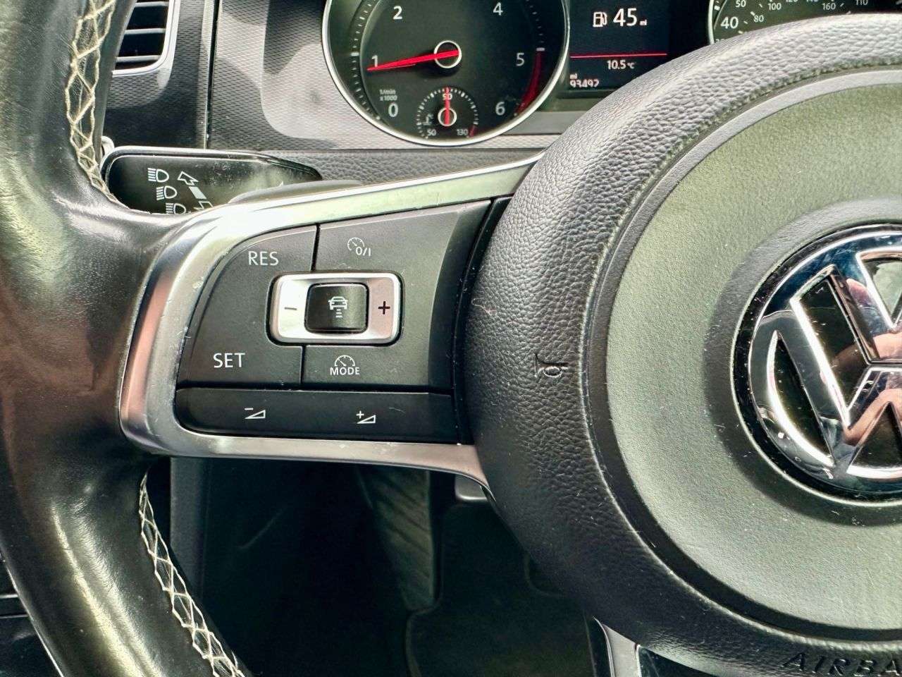 2016 VOLKSWAGEN GOLF 2016 VOLKSWAGEN GOLF