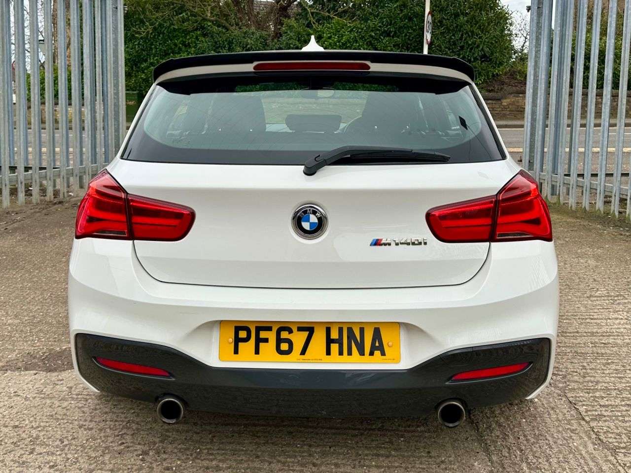 2017 BMW 1 SERIES 2017 BMW 1 SERIES