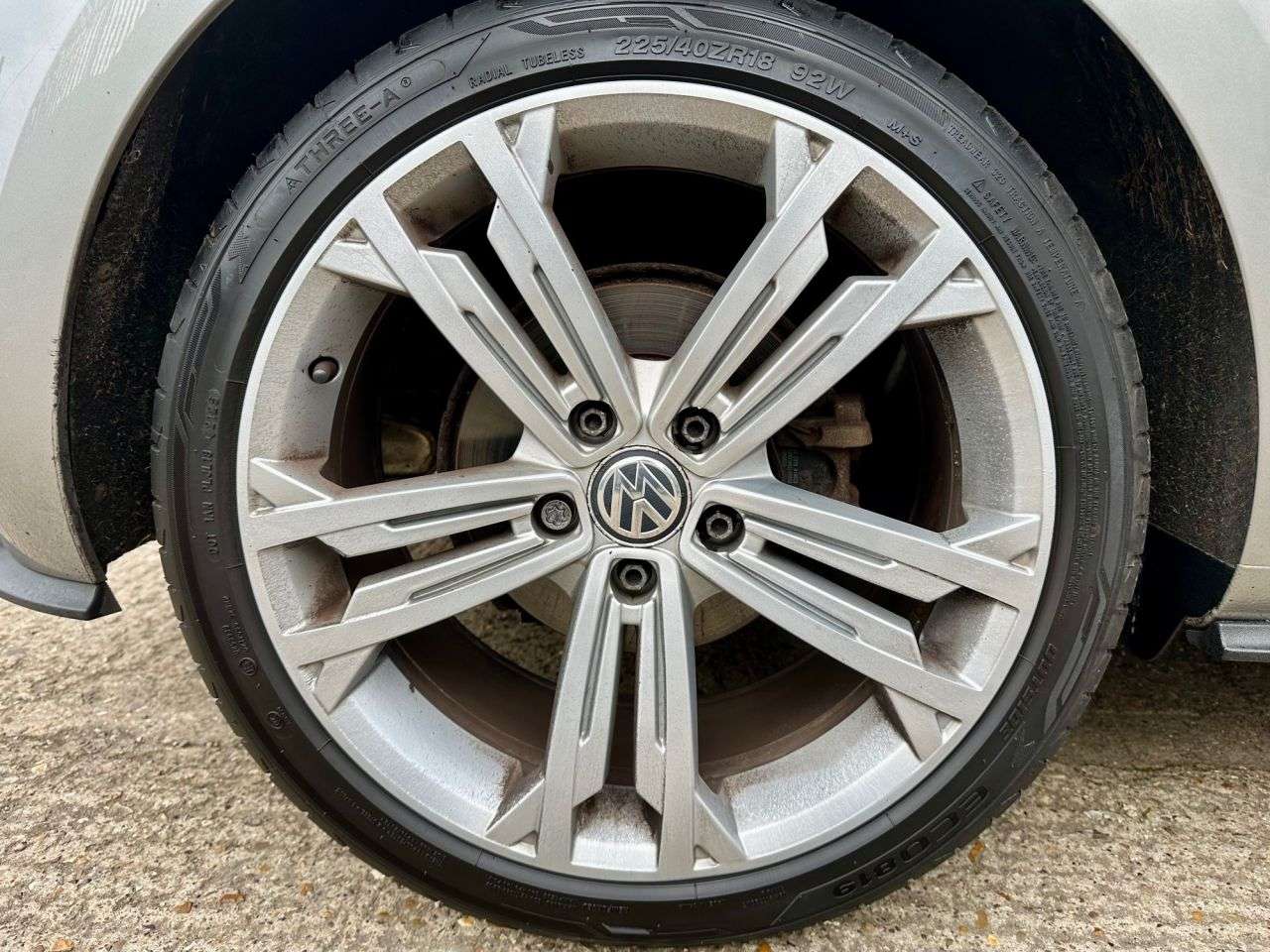 2017 VOLKSWAGEN GOLF 2017 VOLKSWAGEN GOLF