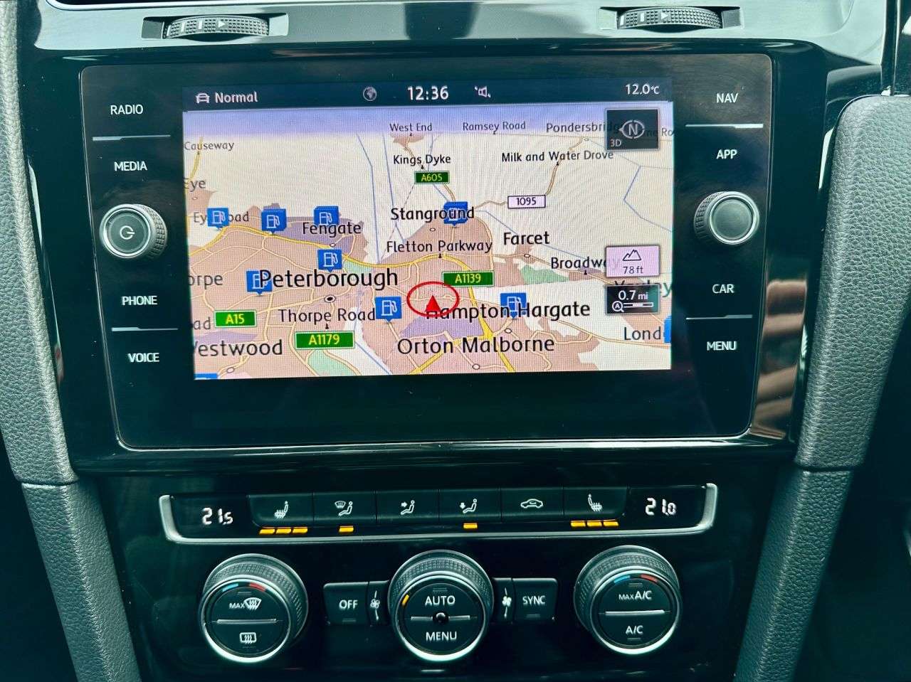 2017 VOLKSWAGEN GOLF 2017 VOLKSWAGEN GOLF