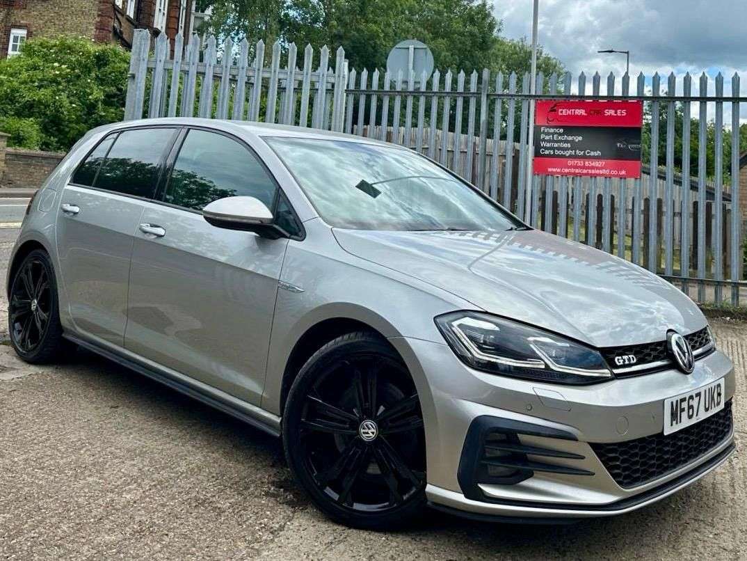 A 2017 VOLKSWAGEN GOLF 2.0 TDI GTD Hatchback 5dr Diesel Manual Euro 6 (s/s) (184 ps) A 2017 VOLKSWAGEN GOLF 2.0 TDI GTD Hatchback 5dr Diesel Manual Euro 6 (s/s) (184 ps)