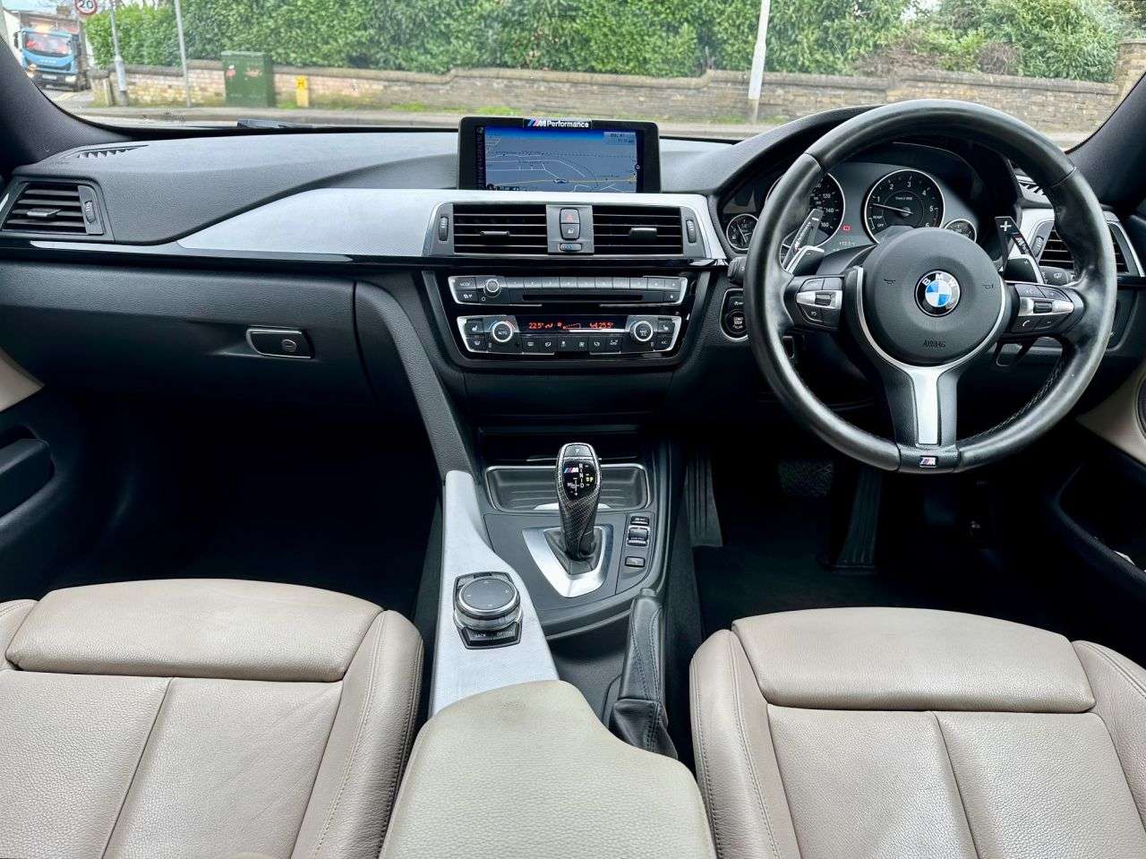 A 2015 BMW 4 SERIES GRAN COUPE 3.0 430d M Sport Hatchback 5dr Diesel Auto Euro 6 (s/s) (258 ps) A 2015 BMW 4 SERIES GRAN COUPE 3.0 430d M Sport Hatchback 5dr Diesel Auto Euro 6 (s/s) (258 ps)