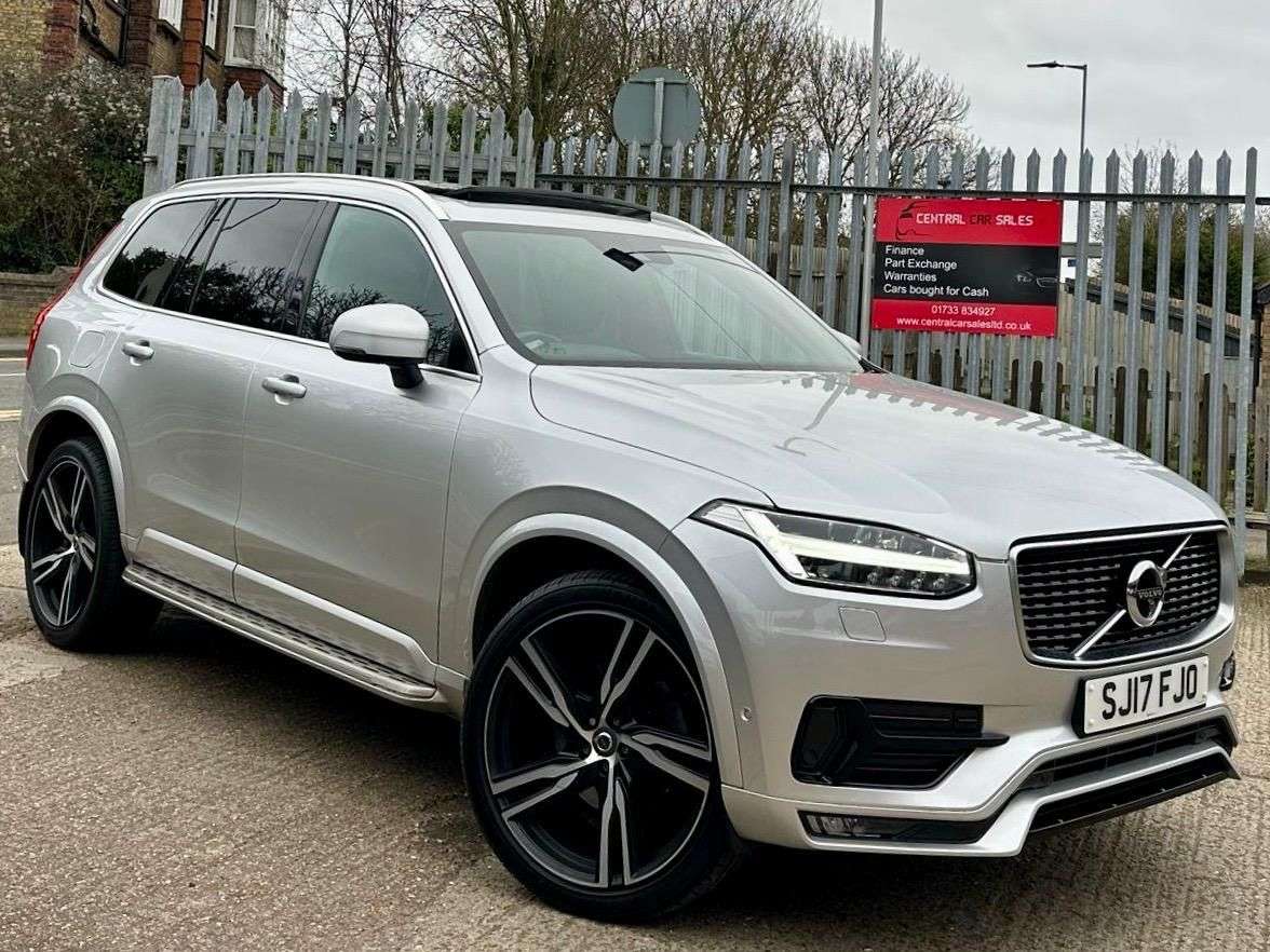 A 2017 VOLVO XC90 2.0 D5 PowerPulse R-Design SUV 5dr Diesel Auto 4WD Euro 6 (s/s) (235 ps) A 2017 VOLVO XC90 2.0 D5 PowerPulse R-Design SUV 5dr Diesel Auto 4WD Euro 6 (s/s) (235 ps)